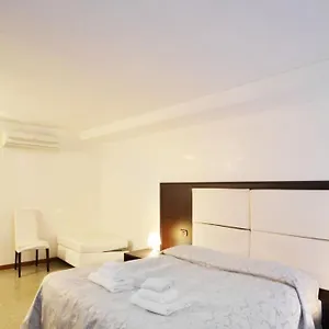 https://residenza-ai-do-mori.hotelinveneto.com