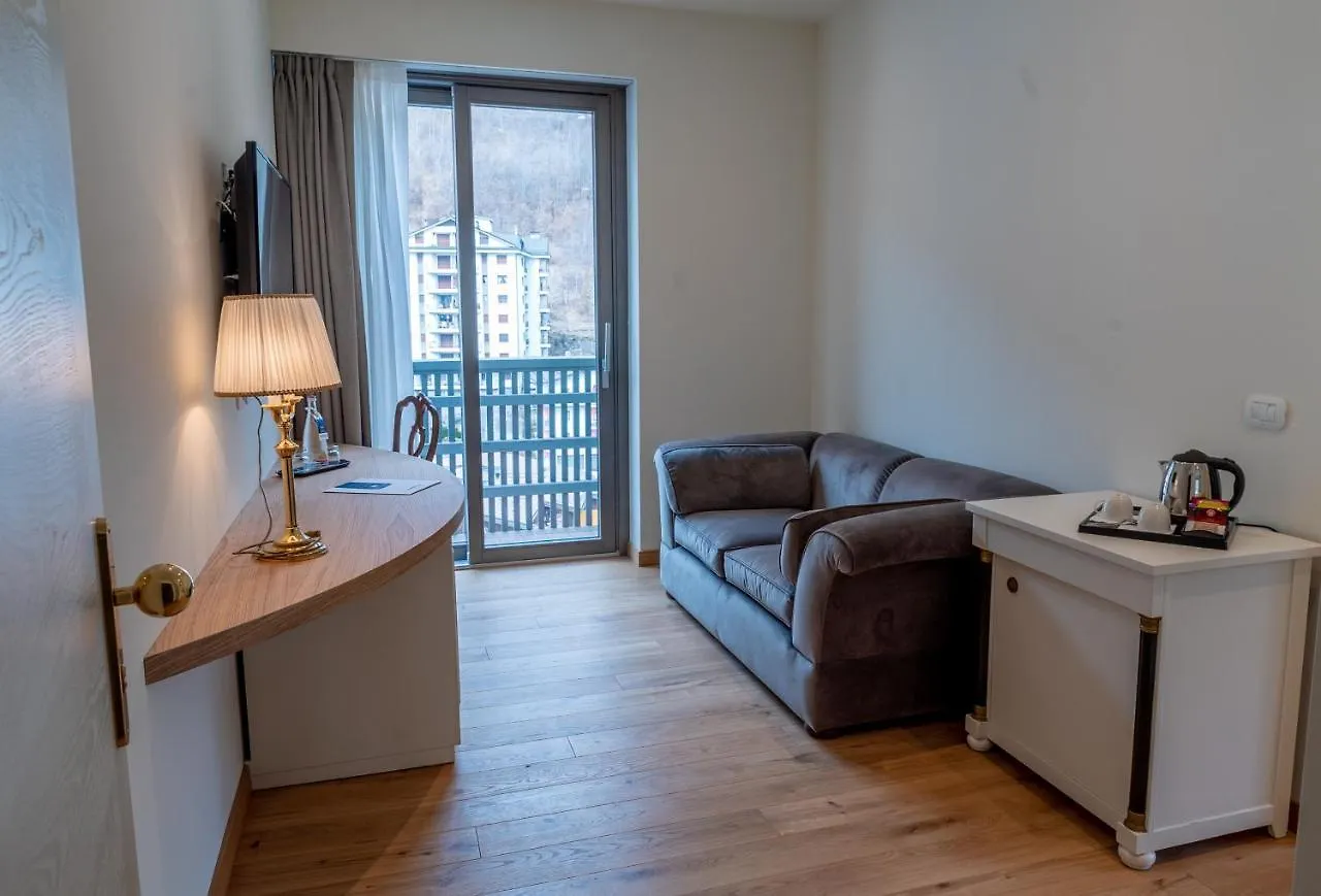 Cristallo Wellness Hotel Aprica