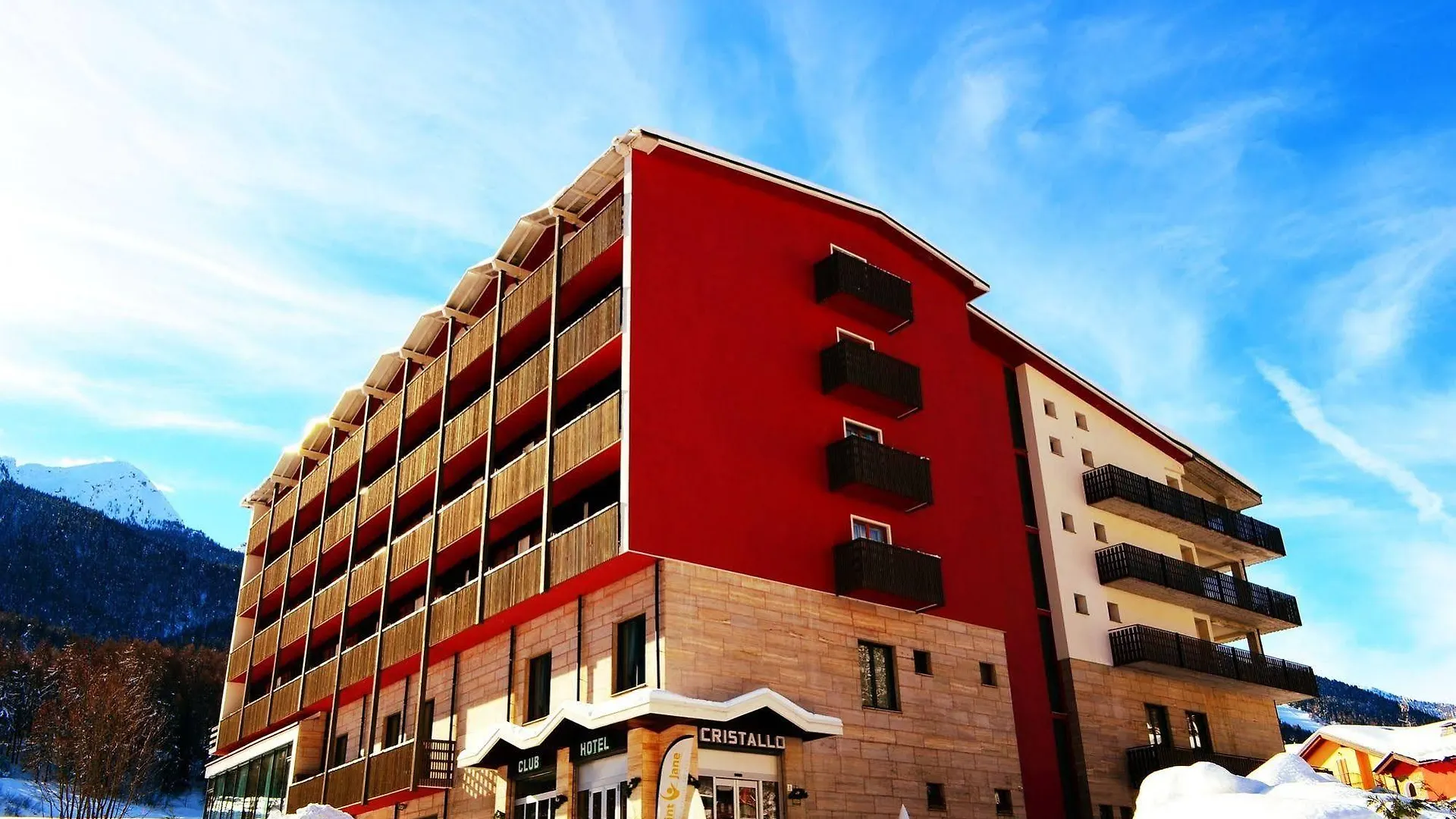 Cristallo Wellness Hotel Aprica 4*,