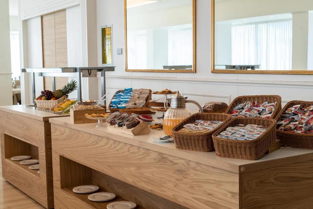 Cristallo Wellness Hotel Aprica