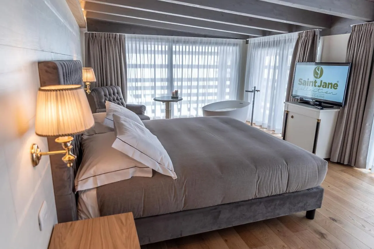 Cristallo Wellness Hotel Aprica 4*,  Italy